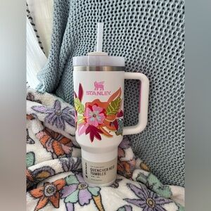 Limited Edition 2024 Mothers Day 40oz Stanley